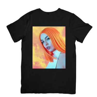 Camiseta Básica Ava Max Retro