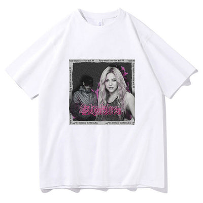 Camiseta Básica Shakira Cantora