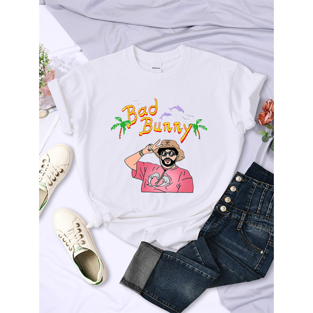 Camiseta Básica Bad Bunny Cartoon