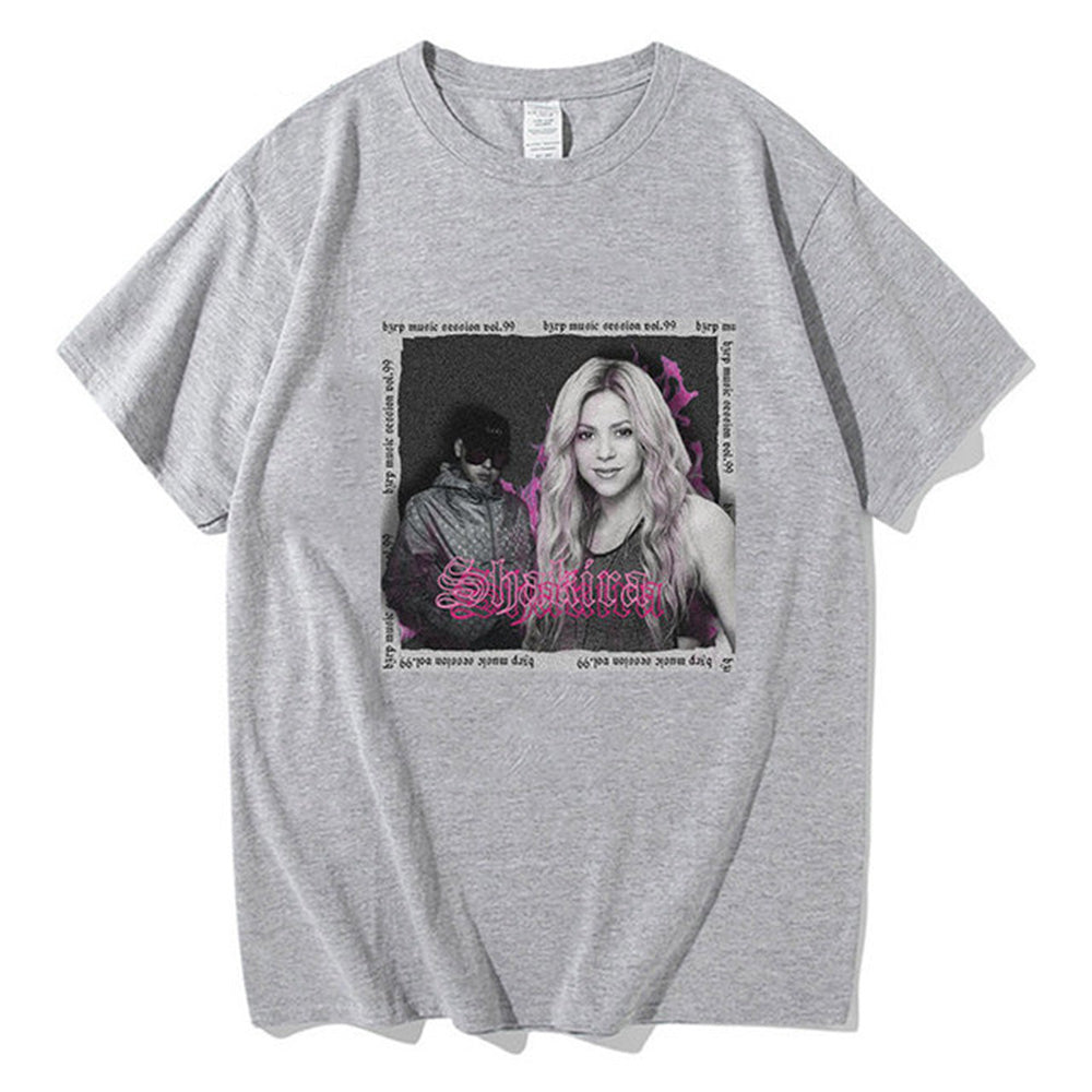 Camiseta Básica Shakira Cantora-CINZA